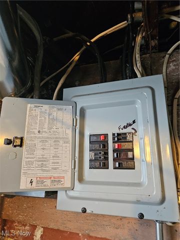 12414 Forest Grove Avenue, Cleveland, OH 44108