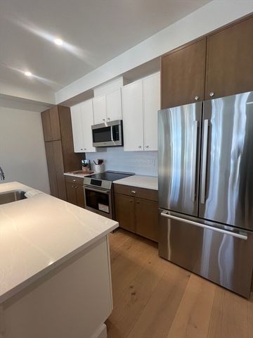 105 Sea Street 105, Quincy, MA 02169