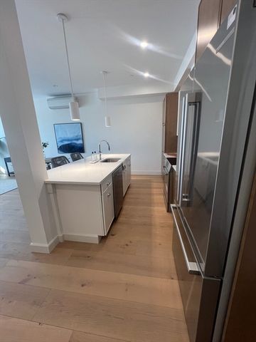 105 Sea Street 105, Quincy, MA 02169