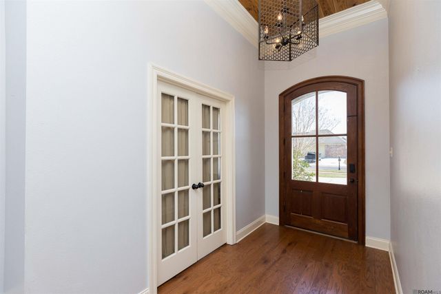 7335 Oakview Dr, Zachary, LA 70791