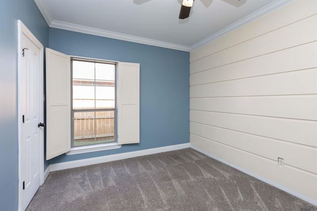 7335 Oakview Dr, Zachary, LA 70791