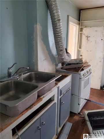 44 Vega Street, Jamestown, NY 14701