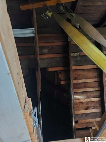 44 Vega Street, Jamestown, NY 14701