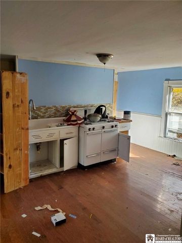 44 Vega Street, Jamestown, NY 14701