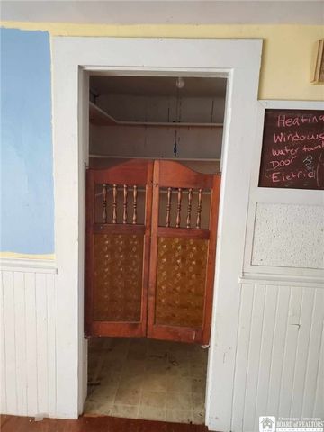 44 Vega Street, Jamestown, NY 14701