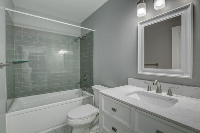 1045 Bloomfield Court, Hebron, KY 41048