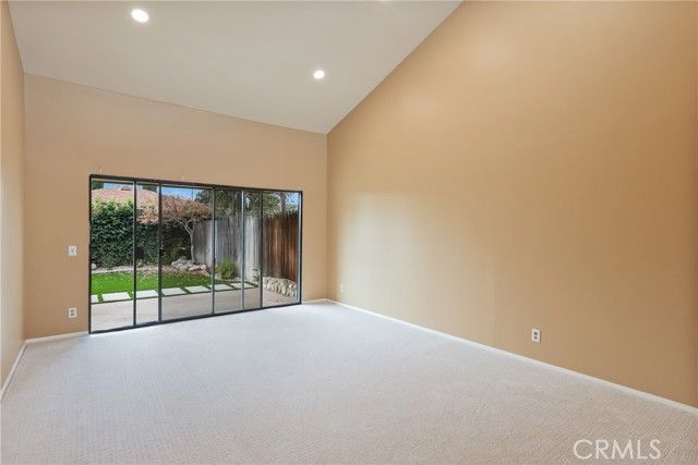 465 Champlain Drive, Claremont, CA 91711