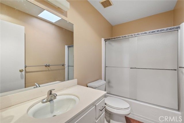 465 Champlain Drive, Claremont, CA 91711