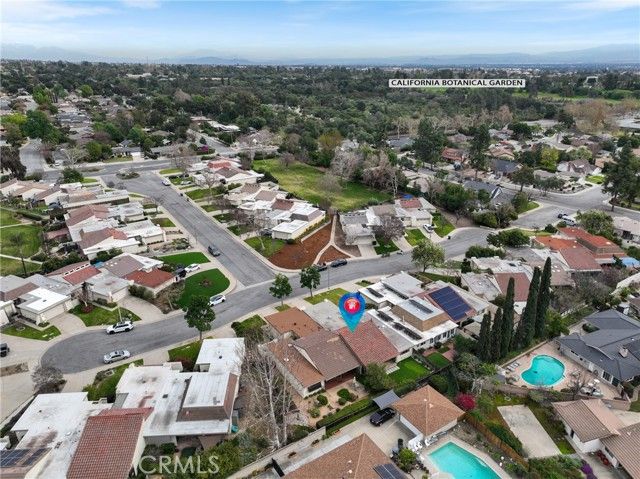 465 Champlain Drive, Claremont, CA 91711