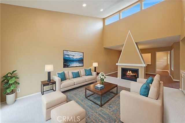 465 Champlain Drive, Claremont, CA 91711