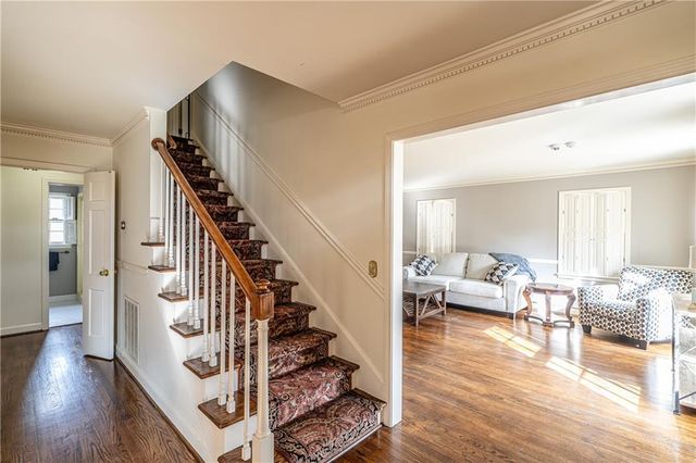 227 W Lakeshore SE Drive, Rome, GA 30161