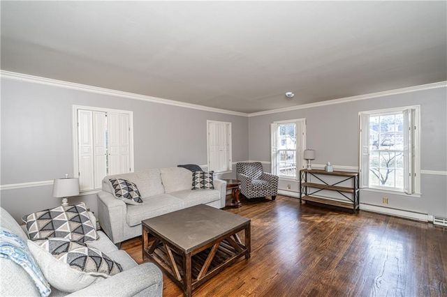 227 W Lakeshore SE Drive, Rome, GA 30161