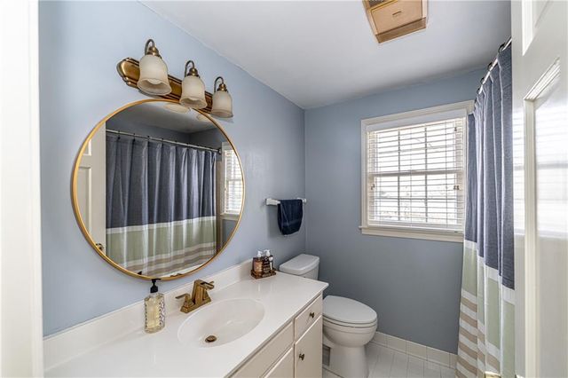 227 W Lakeshore SE Drive, Rome, GA 30161