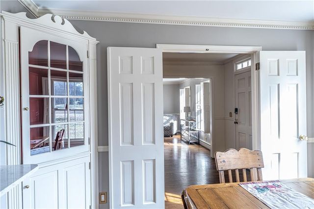 227 W Lakeshore SE Drive, Rome, GA 30161