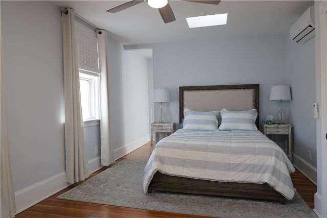 299 Prospect Avenue, Middletown, RI 02842