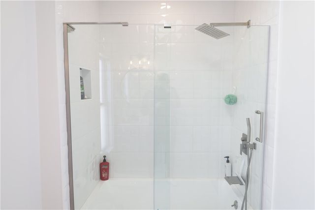 299 Prospect Avenue, Middletown, RI 02842