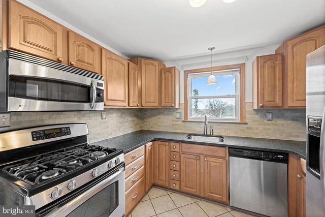 10 BRANDYWINE BLVD, Wilmington, DE 19809