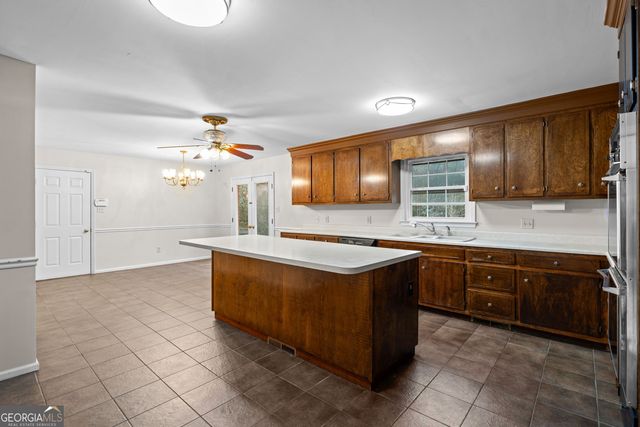 102 Seminole Road, Thomaston, GA 30286