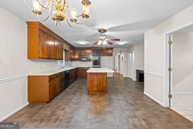 102 Seminole Road, Thomaston, GA 30286