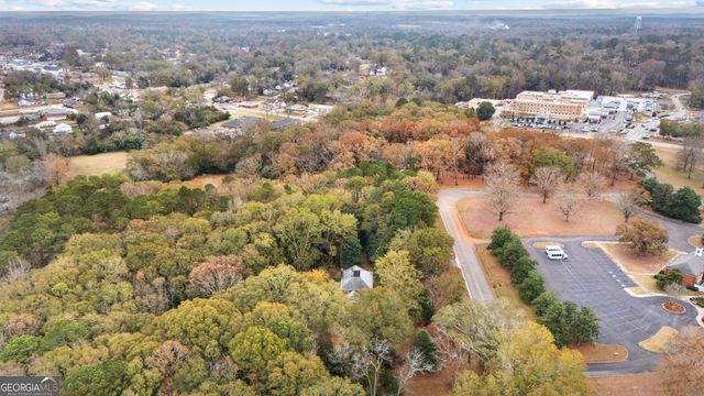 102 Seminole Road, Thomaston, GA 30286