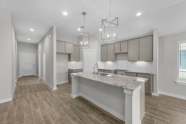 810 Orchard Vale Road, Rosharon, TX 77583