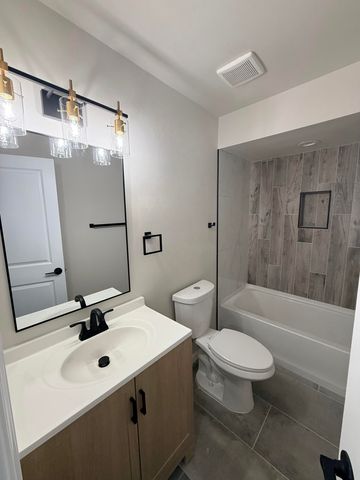 5329 Sooner Trail NW, Albuquerque, NM 87120