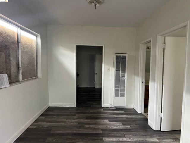 1217 82Nd Ave, Oakland, CA 94621