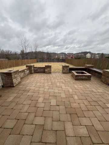 1240 Scarcroft Ln, Nashville, TN 37221