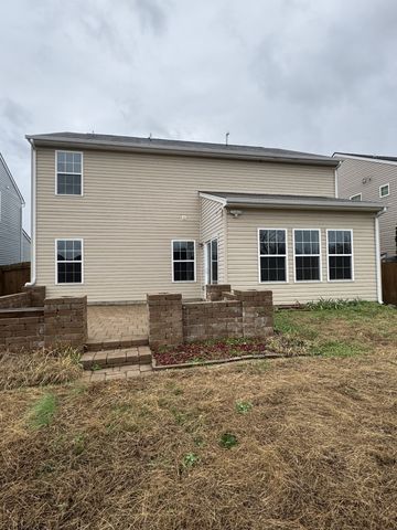 1240 Scarcroft Ln, Nashville, TN 37221