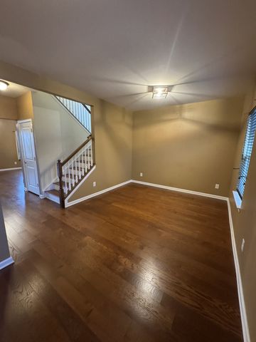 1240 Scarcroft Ln, Nashville, TN 37221