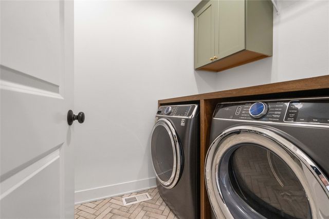 1917 Redbud Street, Norwalk, IA 50211