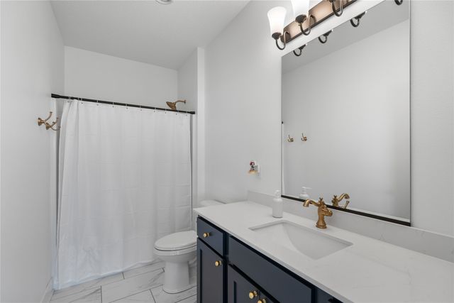 1917 Redbud Street, Norwalk, IA 50211