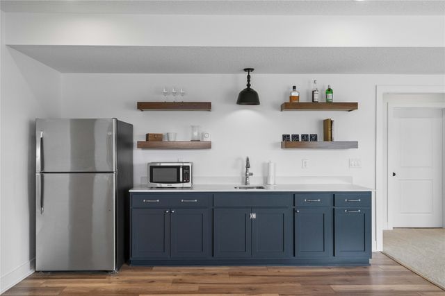 1917 Redbud Street, Norwalk, IA 50211