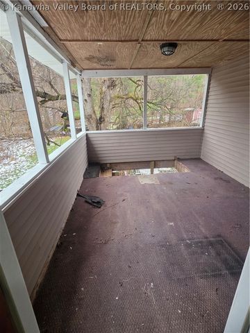 5217 Dalewood Drive, Cross Lanes, WV 25313