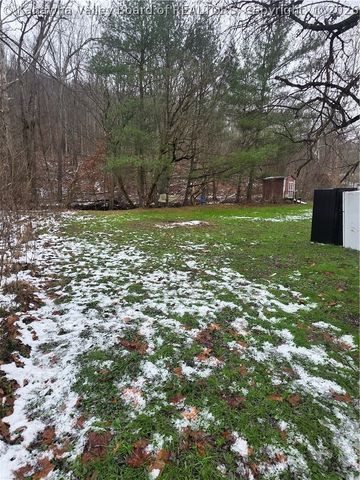 5217 Dalewood Drive, Cross Lanes, WV 25313