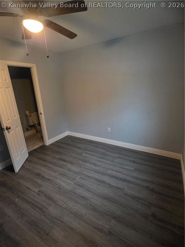 5217 Dalewood Drive, Cross Lanes, WV 25313