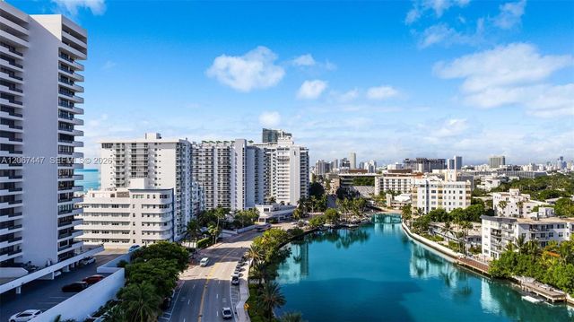 2600 Collins Avenue 204, Miami Beach, FL 33140