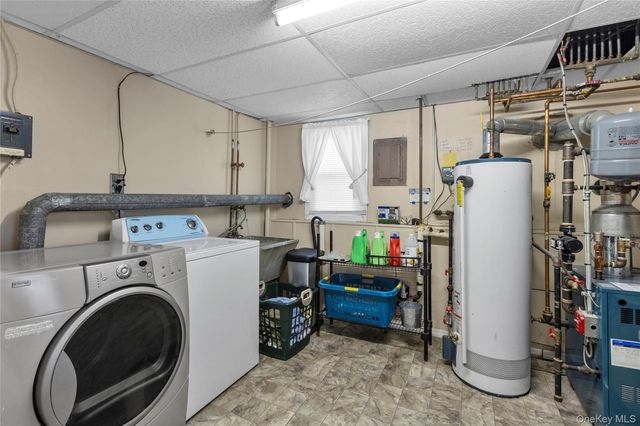 107 1st Avenue, Kings Park, NY 11754