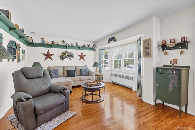 107 1st Avenue, Kings Park, NY 11754