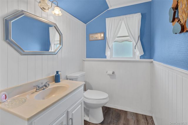 107 1st Avenue, Kings Park, NY 11754