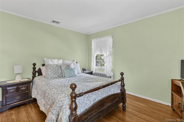 107 1st Avenue, Kings Park, NY 11754