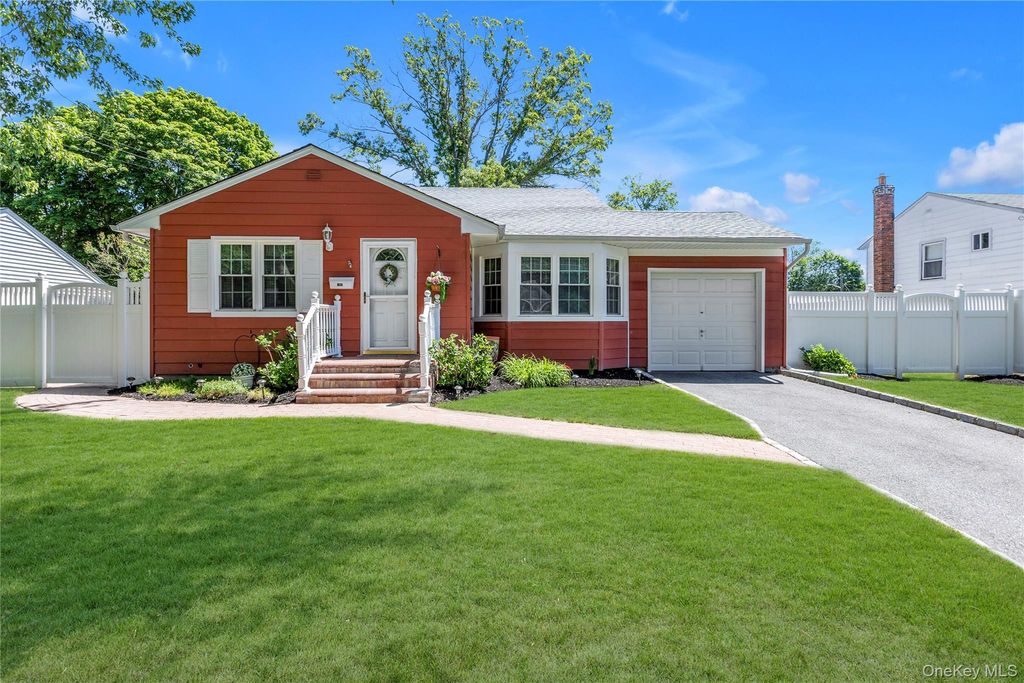 107 1st Avenue, Kings Park, NY 11754