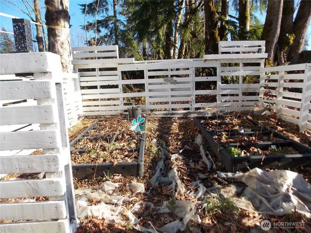 421 Young Road, Mossyrock, WA 98564