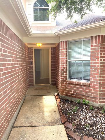 17315 Quiet Grove Lane, Humble, TX 77346