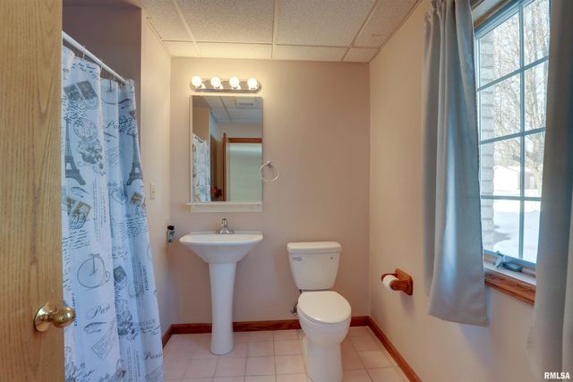 3500 Branchwood Drive, Quincy, IL 62301