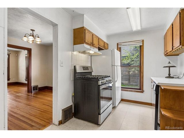 2111 S Grant St, Denver, CO 80210