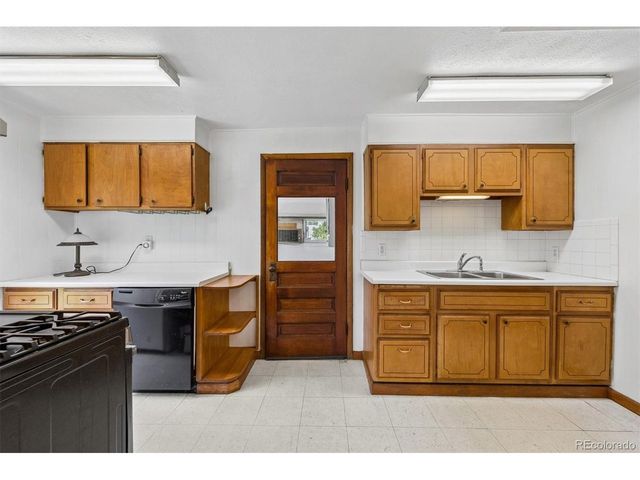 2111 S Grant St, Denver, CO 80210
