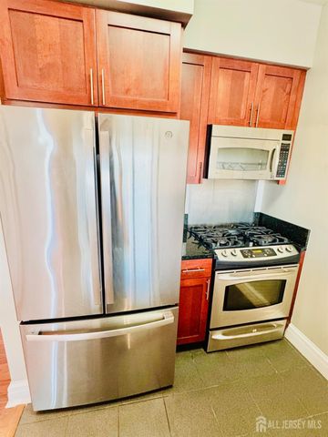 1 Spring Street 1806, New Brunswick, NJ 08901