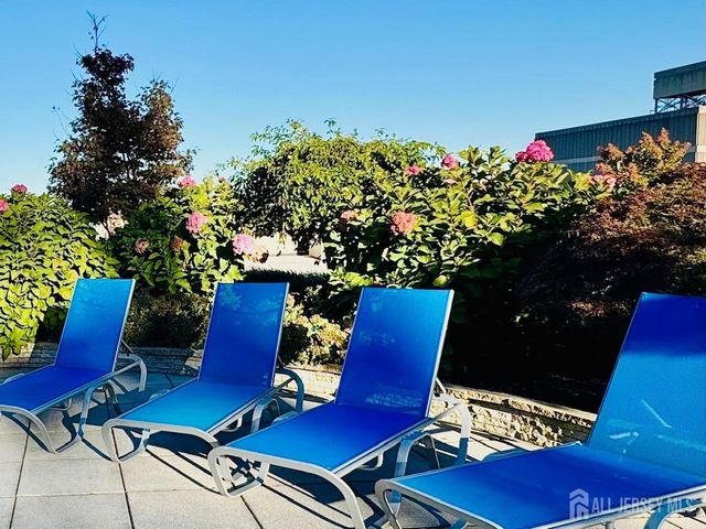 1 Spring Street 1806, New Brunswick, NJ 08901