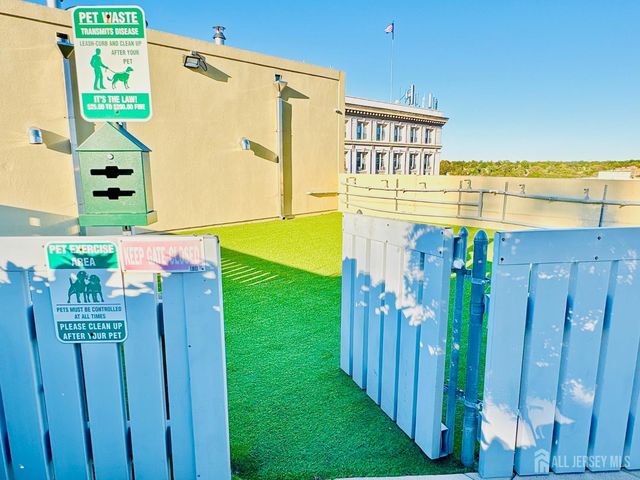 1 Spring Street 1806, New Brunswick, NJ 08901